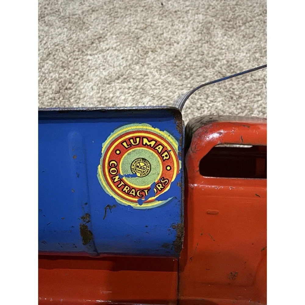 Vintage Lumar  Contractors Toy Dump truck Steel Its From The 1940s 1950s Era‎